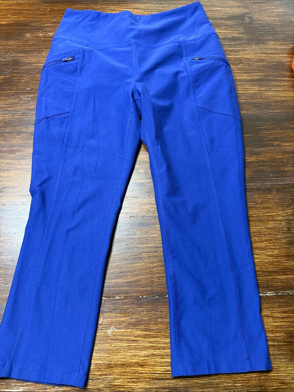 Women’s Performance Eddie Bauer Crop Pants in Blue/Purple
